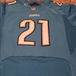 Lion’s # 21